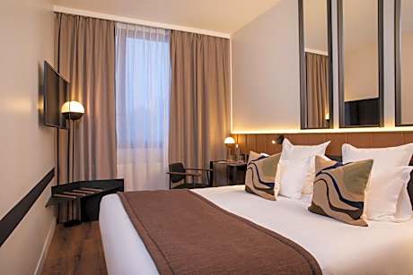 Standard King Room