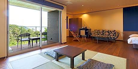 Suite with Garden View