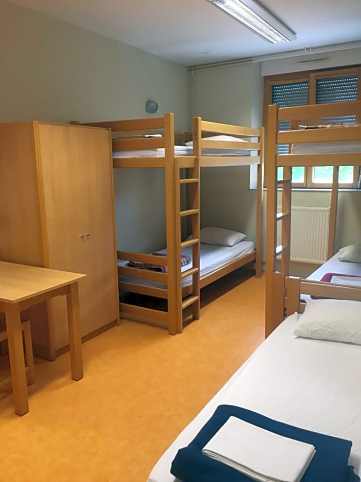 Auberge de Jeunesse HI Pontarlier
