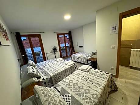 Quadruple Room with Balcony