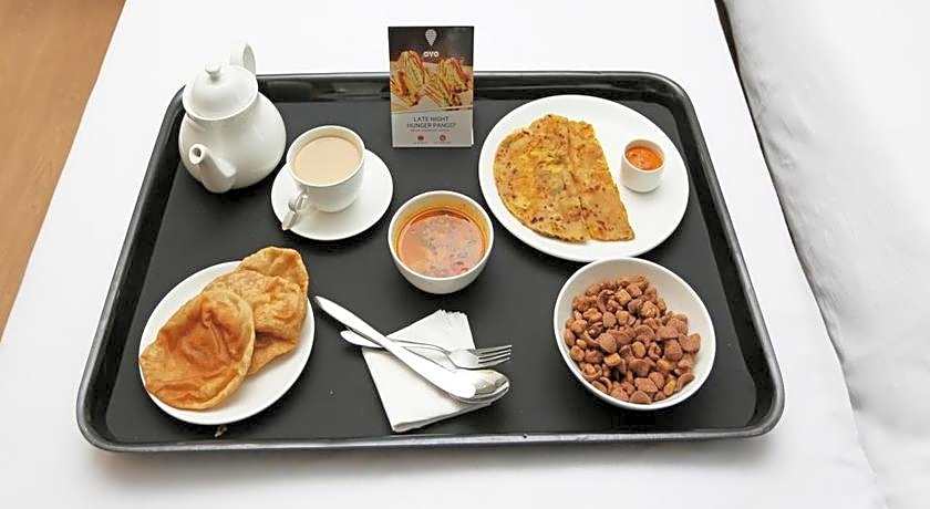 Hotel Punnu International