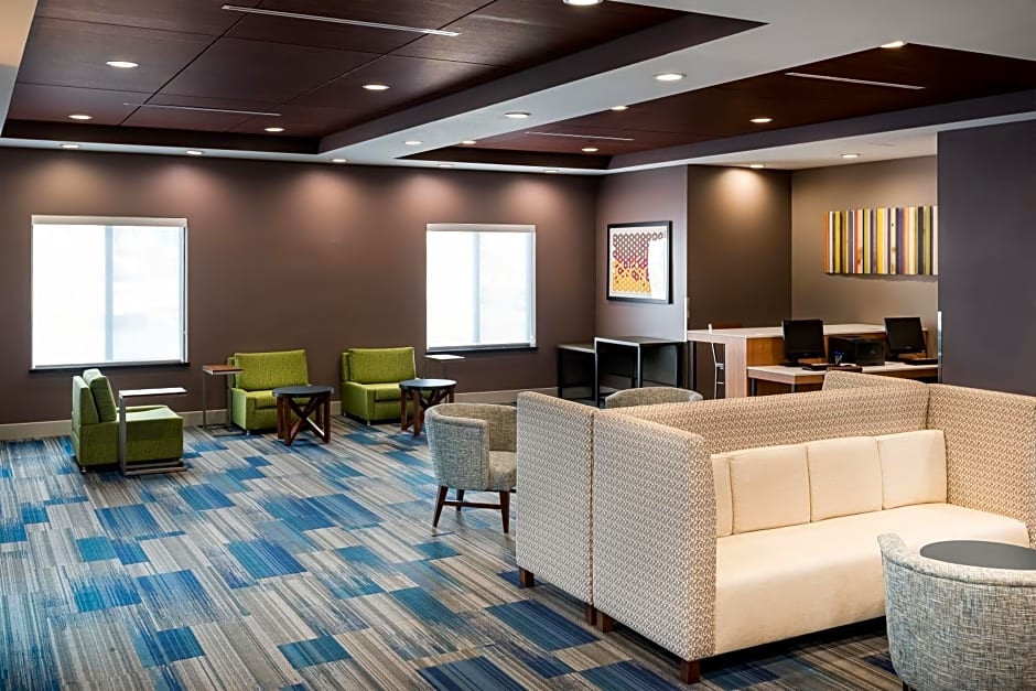 Holiday Inn Express Ontario By IHG