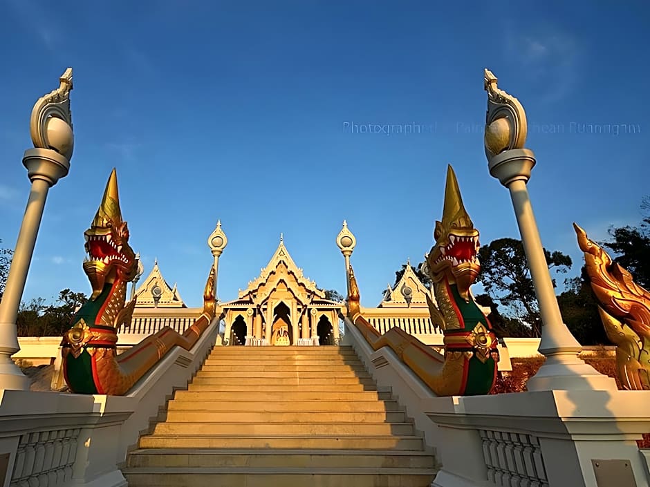 Krabi Grand Place Hotel
