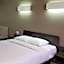 Joys Inn Innisfail, AB