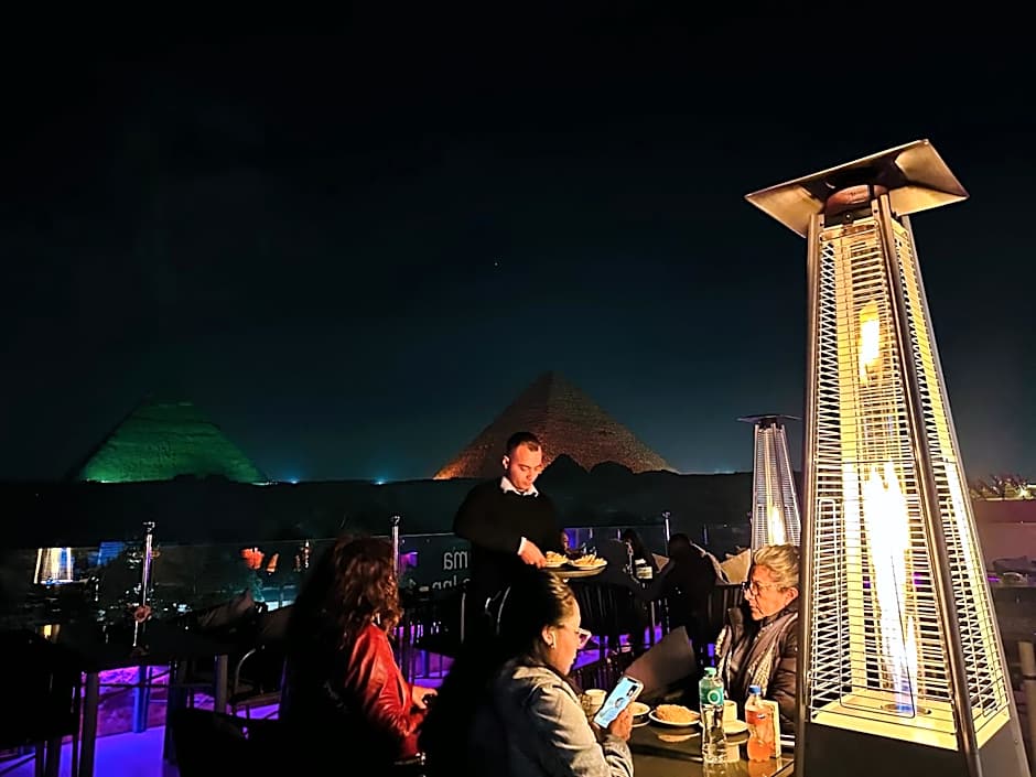 PANORAMA view pyramids