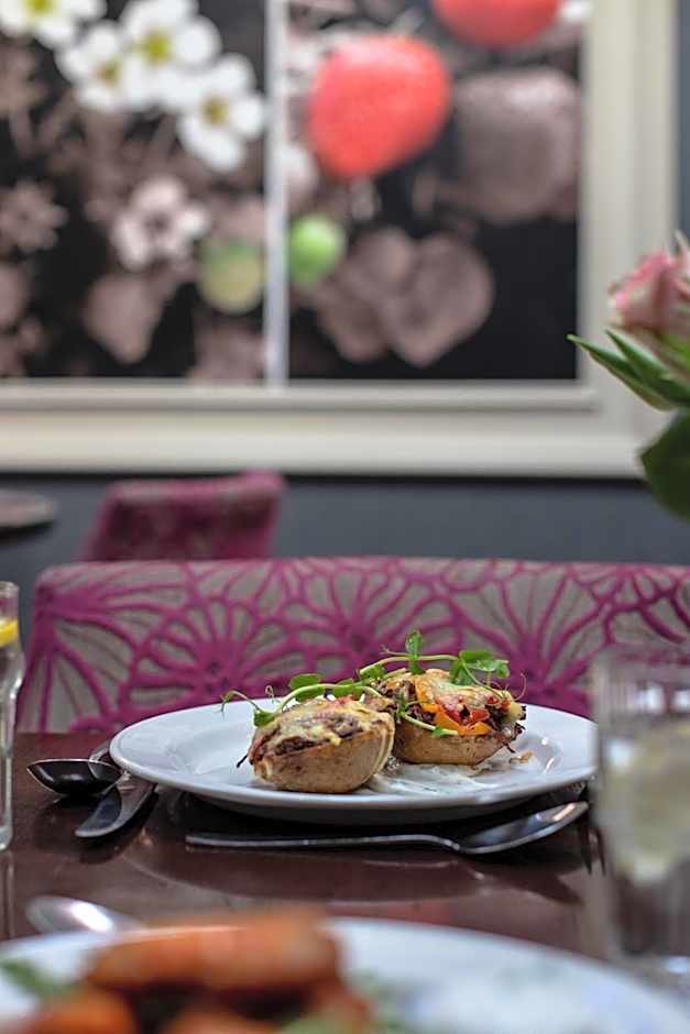 The Horse and Hound Hotel