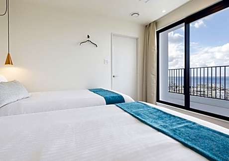 King Suite with Ocean View