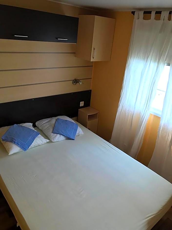 Lo Soulenquo à Fonteilles sur le GR 65