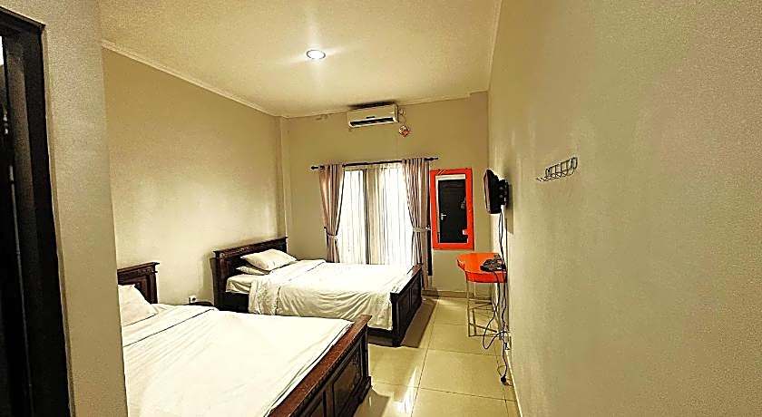 Hotel Warta Dua