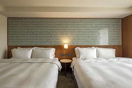 Quadruple Room without bathtub