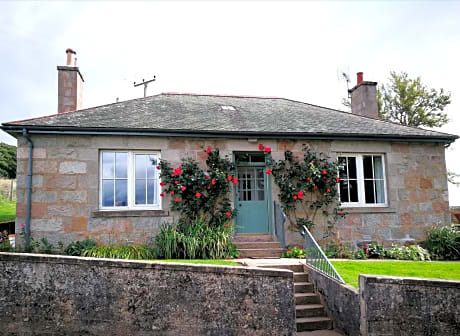 Three-Bedroom Cottage