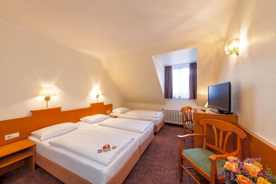 Hotel Ahl Meerkatzen Koln