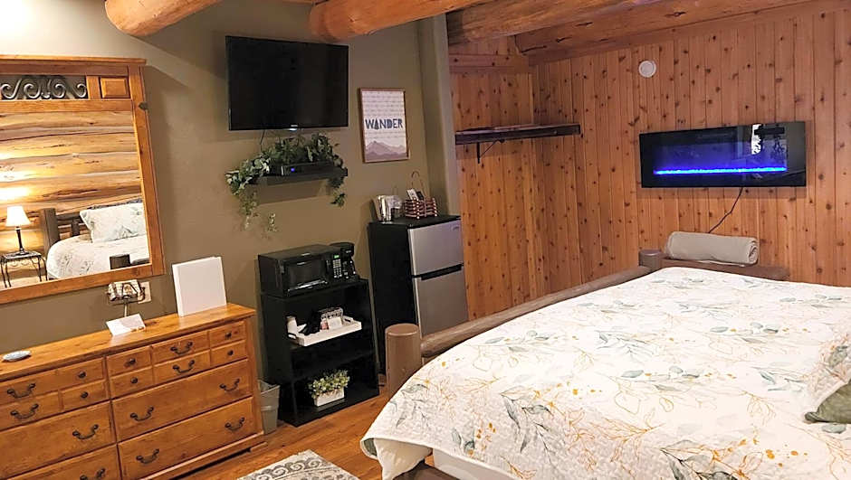 Dodge Peak Lodge