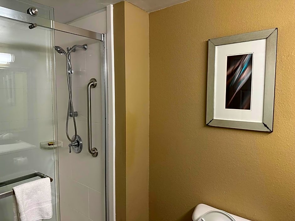 Wingate by Wyndham Harrisburg Near Hershey