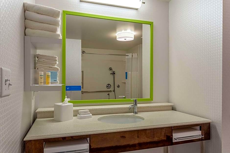 Hampton Inn By Hilton & Suites Burlington