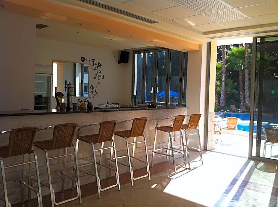 Olgas Paradise Apartments