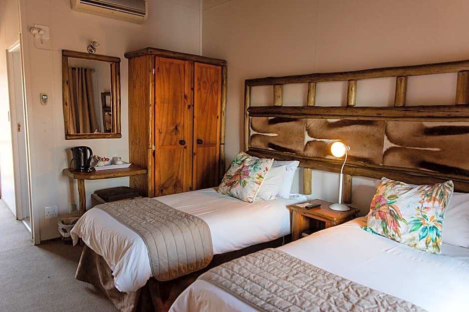 Riverside Lodge & Conference Center