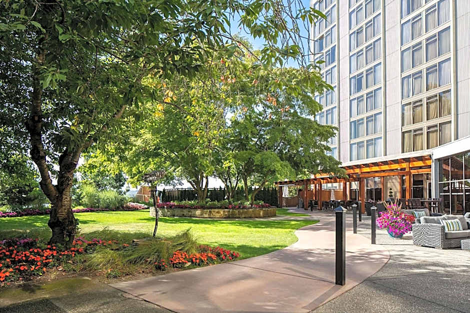 Radisson Blu Vancouver Airport Hotel & Marina