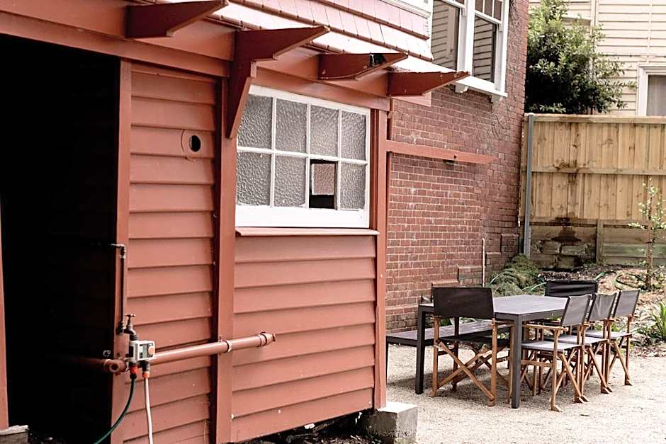 Buckley's Rest - 2 Bdrm Apartment in Battery Point