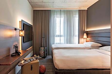 Moxy Sleeper Twin Bed