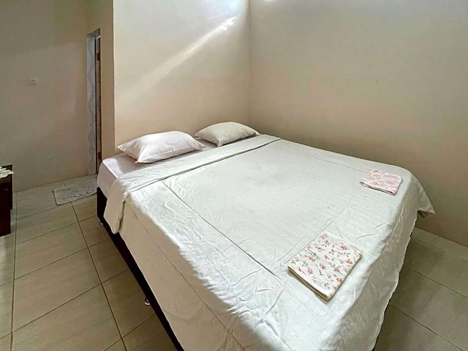 Valencia Homestay Redpartner