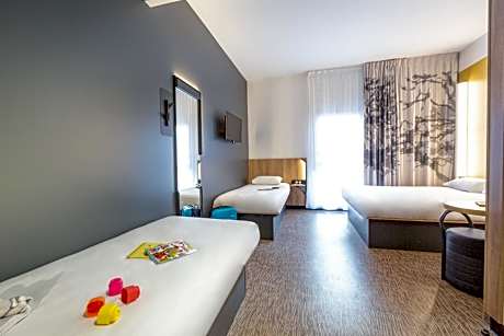 Quadruple Room