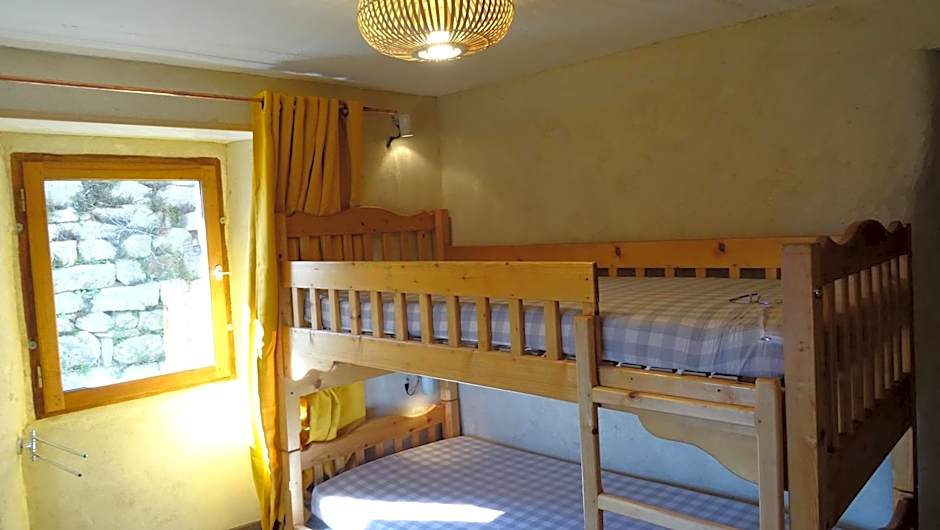 Gîte de Chapelèche Les Glycines