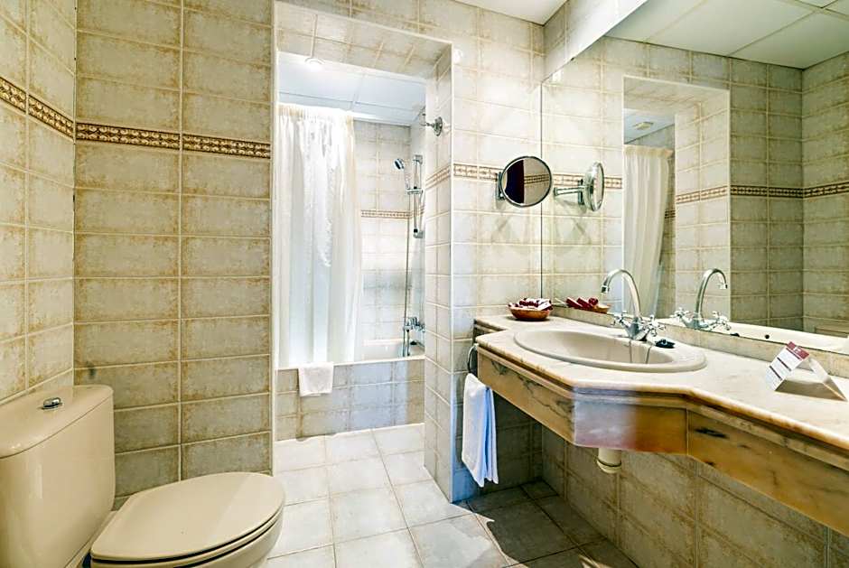 Hotel Guitart Rosa - Adults Only