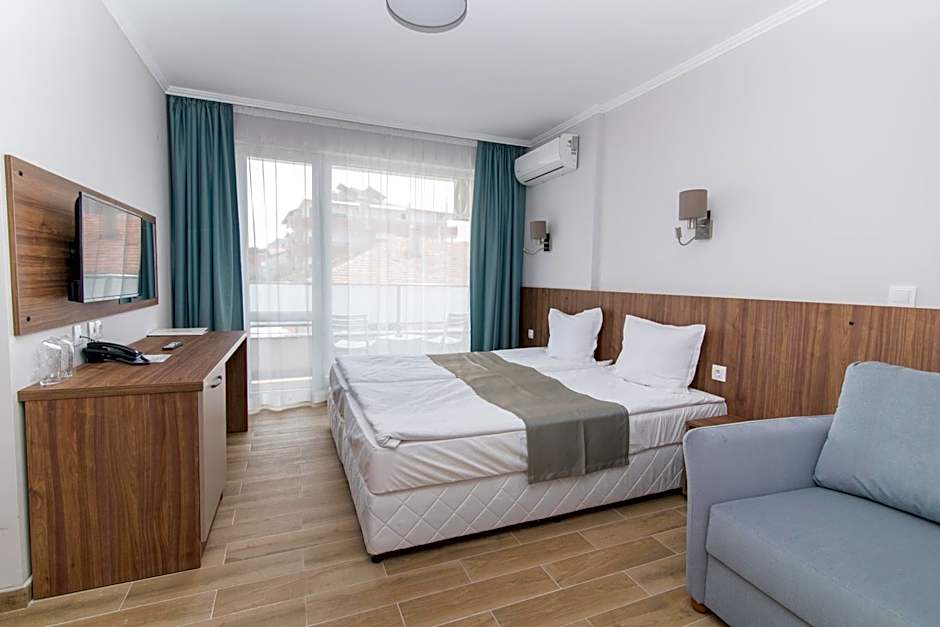 Cinema Hotel