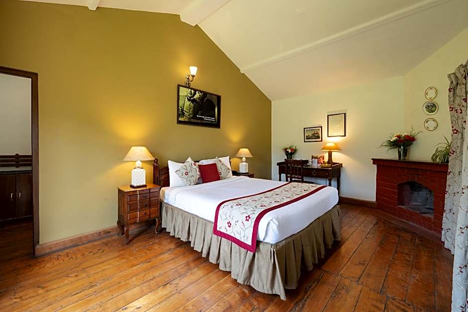 Sherlock Homes  A Heritage Theme Hotel