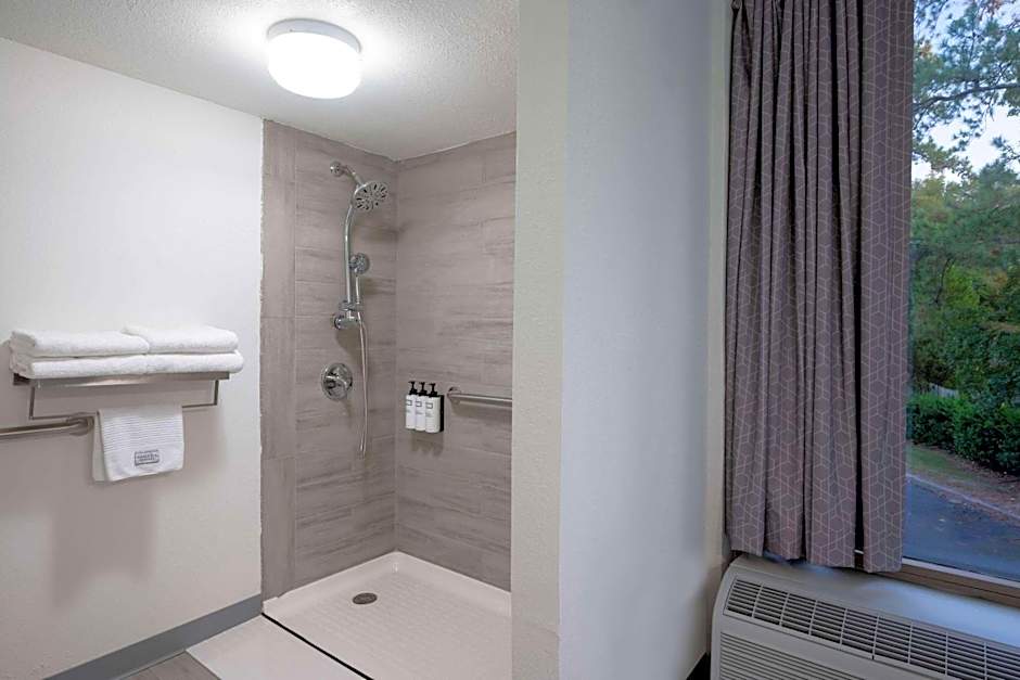 Wyndham Garden Columbia/Ft. Jackson