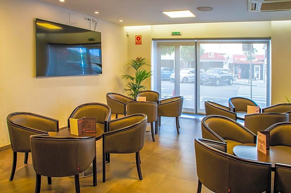 Petit Palau - Adults Only