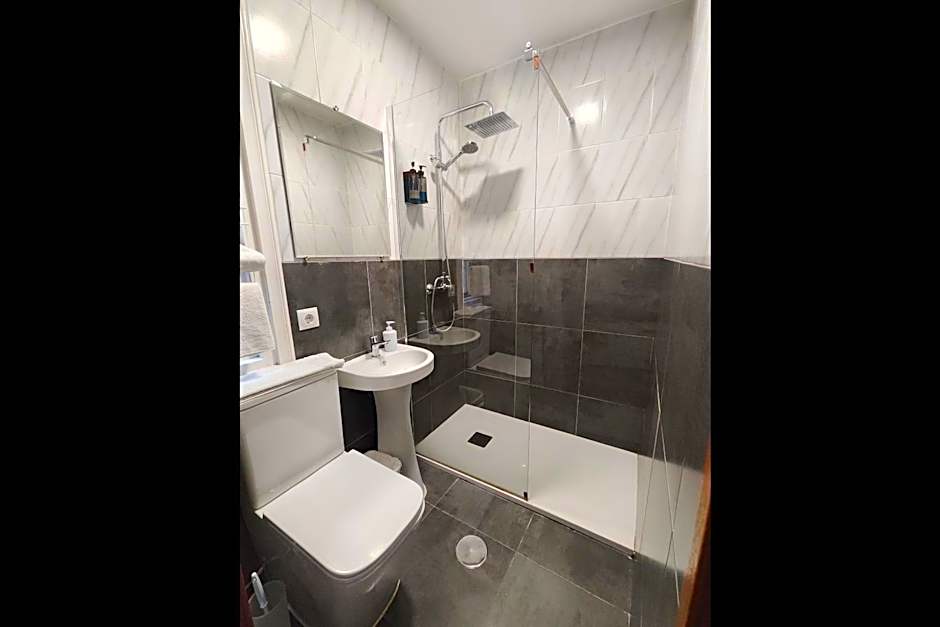 Hostal Cervantes