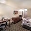 Red Roof Inn & Suites Lexington - Hamburg