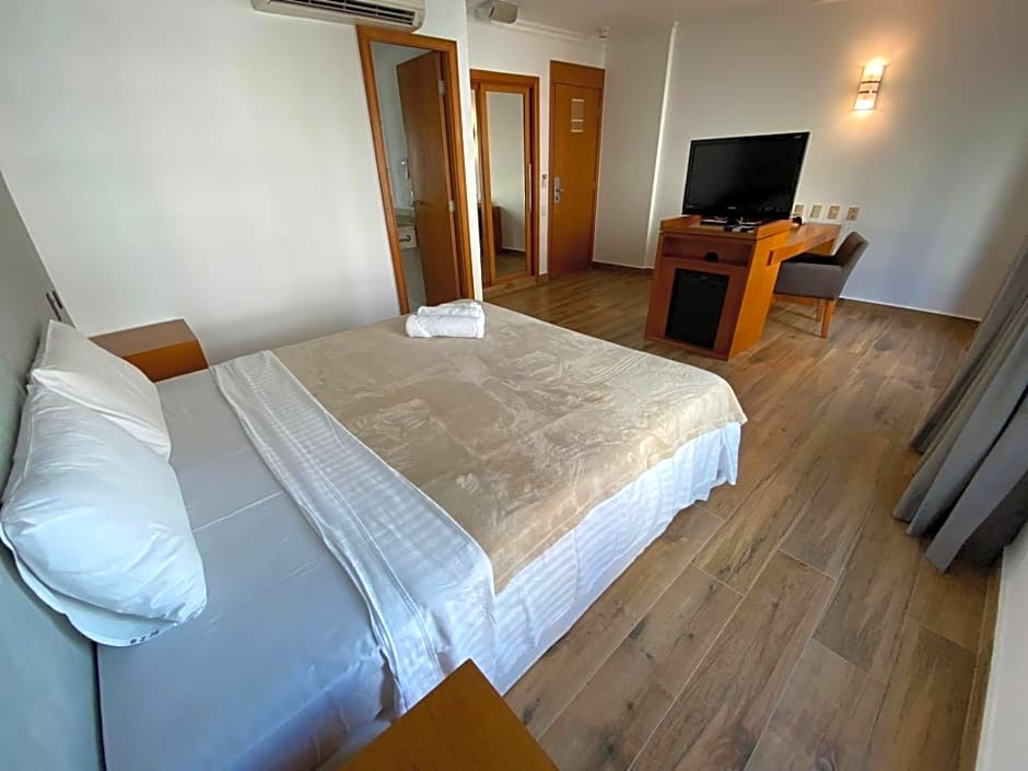 Flat REFORMADO em hotel no Jardins