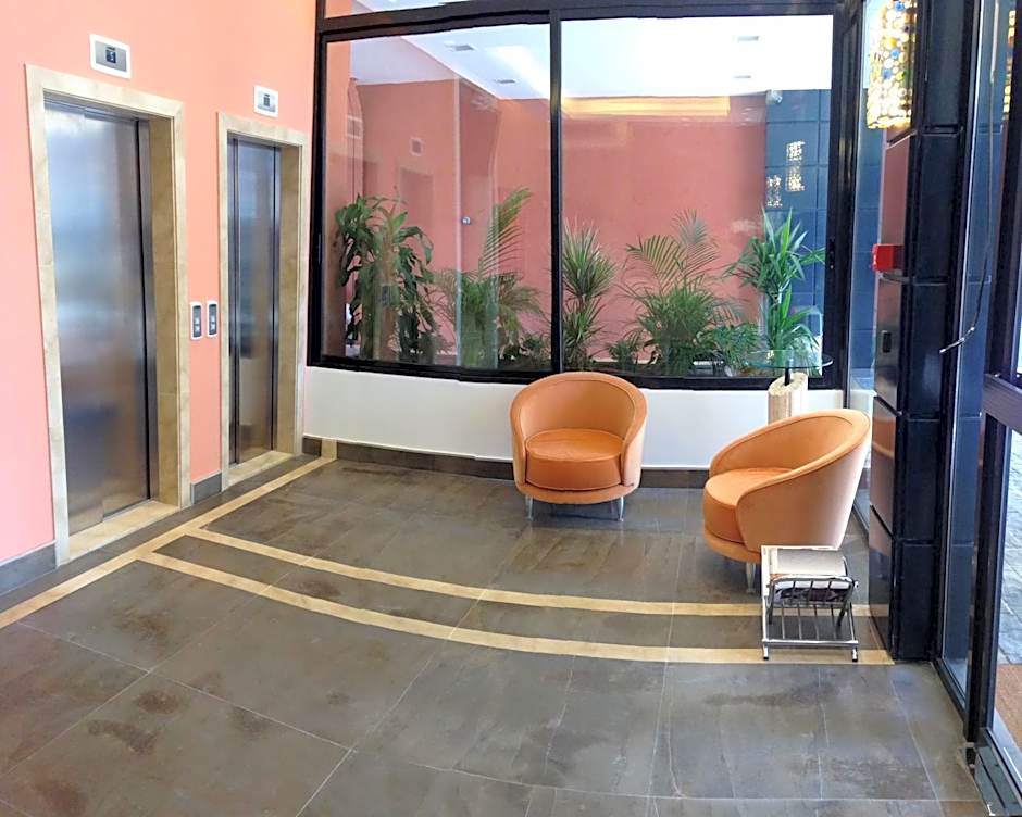 Nest 1 Hotel