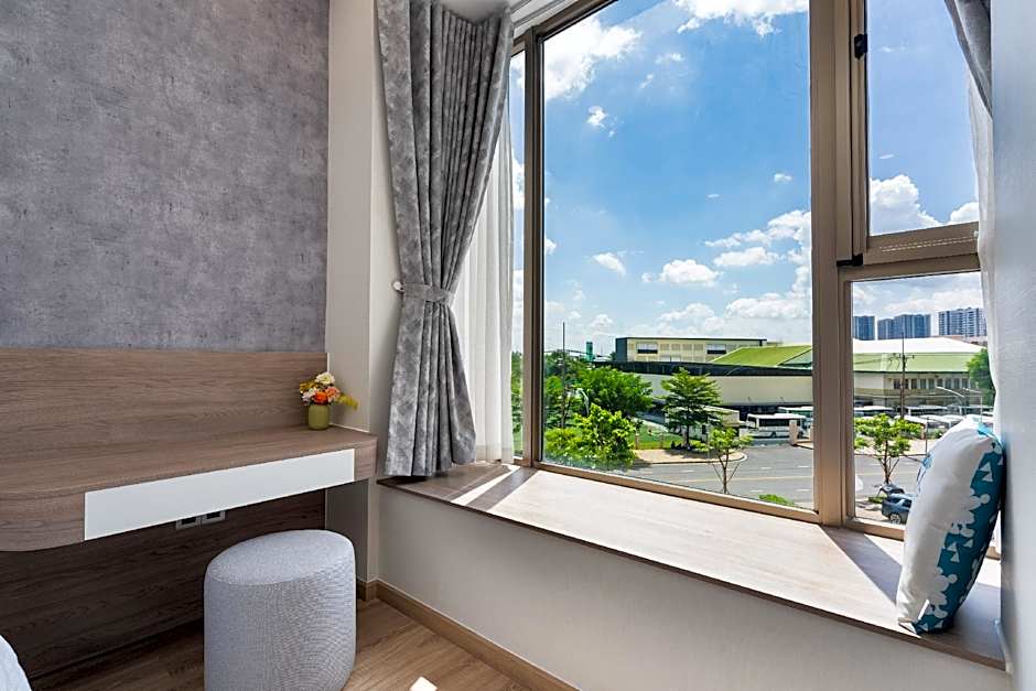 Convinia Luxury The Peak Midtown