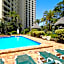 BreakFree Acapulco Surfers Paradise