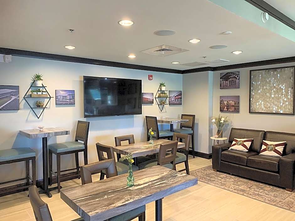 Staybridge Suites Tallahassee I-10 East By IHG