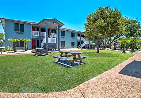 Econo Lodge Inn & Suites Fulton - Rockport