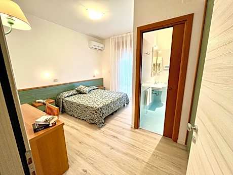 Double or Twin Room with Balcony