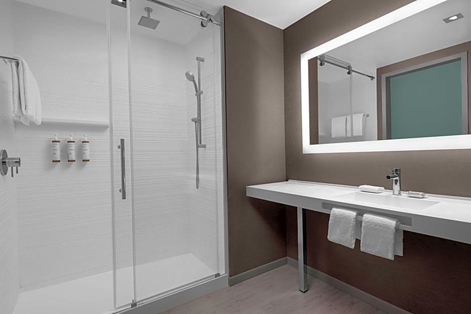 AC Hotel by Marriott Washington DC Capitol Hill Navy Yard