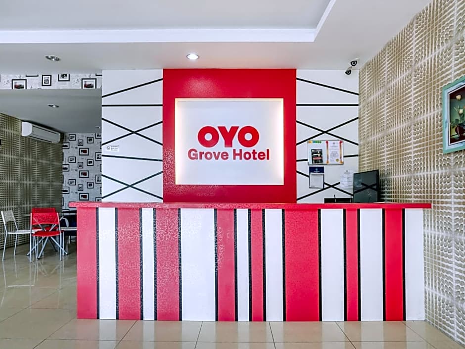 OYO 89583 Grove Hotel