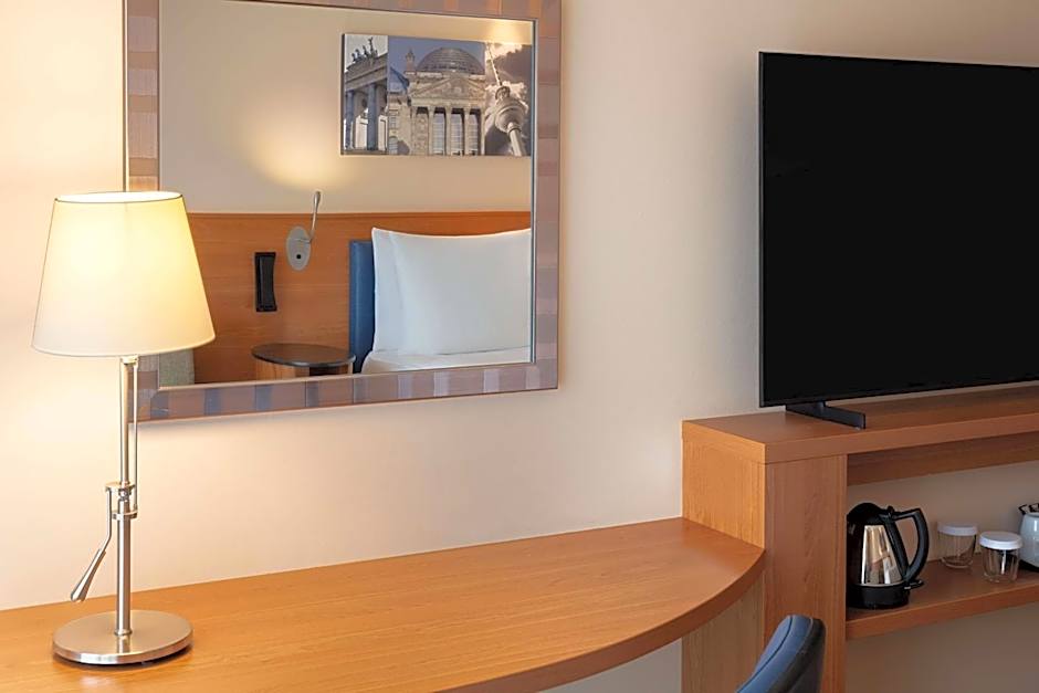 Hampton By Hilton Berlin City West