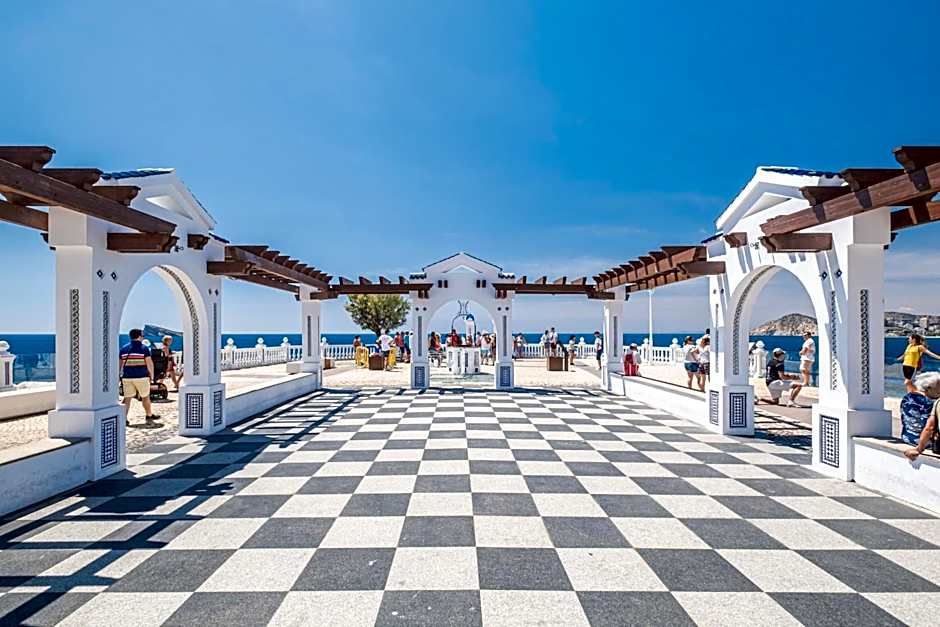 Apartamentos La Rosita Old Town B-21