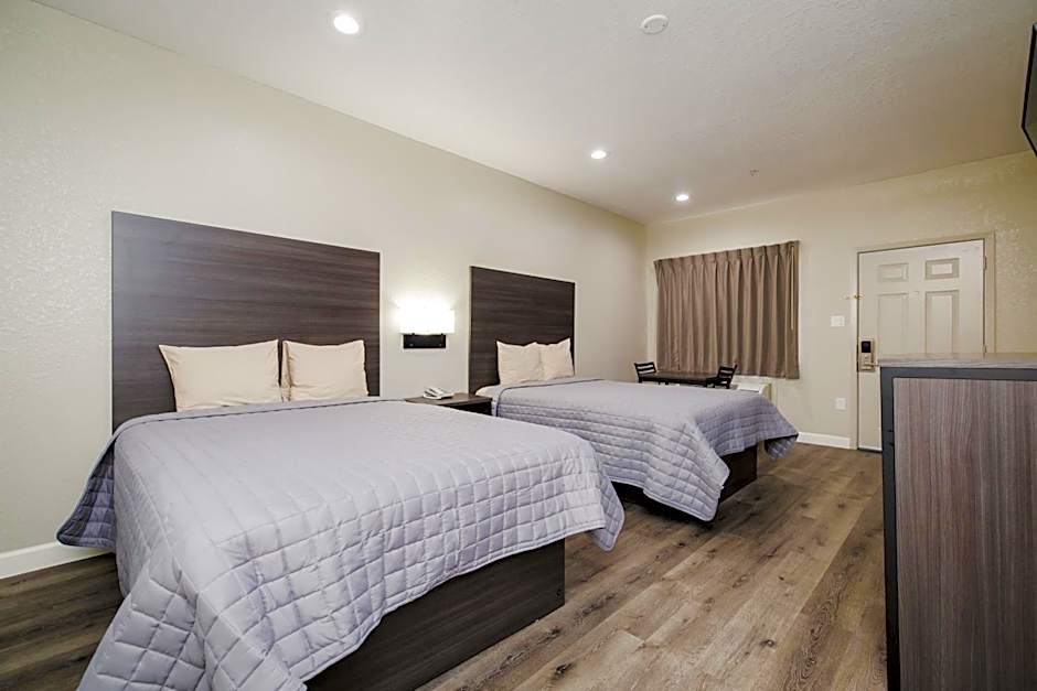 Winchester Inn and Suites Humble/IAH/North Houston