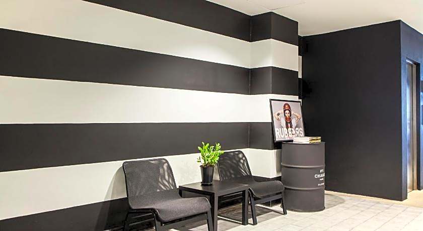 Crystal Hotel Huahin