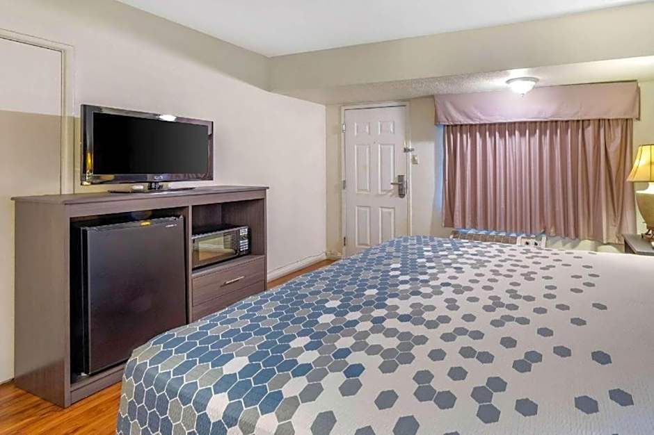 Econo Lodge On Historic Route 66