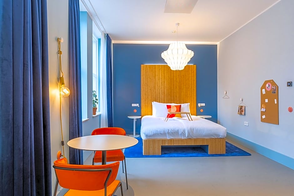 Vie Via - Your Hotel