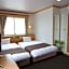 Hotel Livemax BUDGET Naha Tomarikou